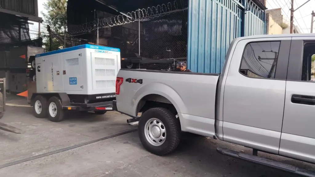 Planta en remolque enganchada a camioneta