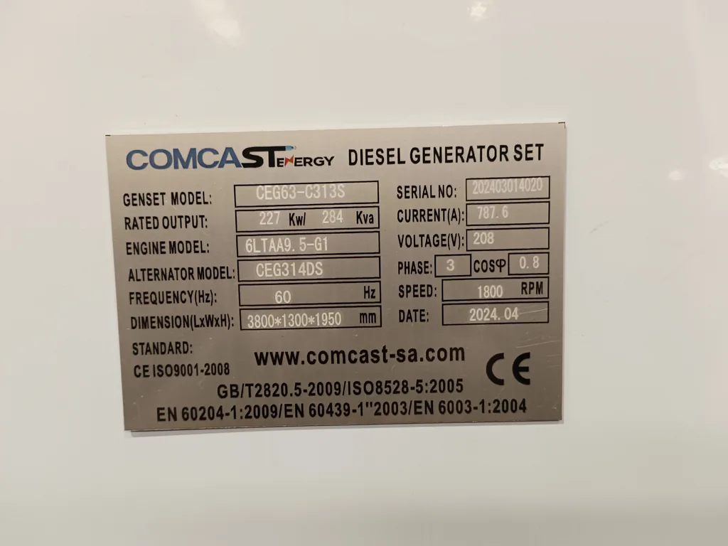 Placa de datos CEG63-C313S: 228 kW / 284 kVA