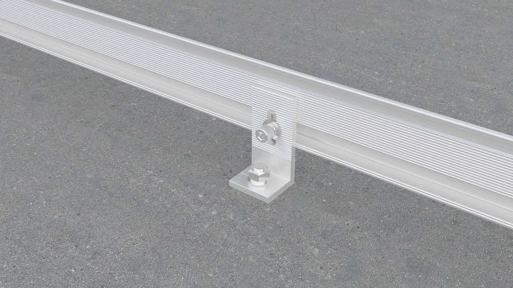 Render de detalle del pie en L de la estructura CRac fijado al riel